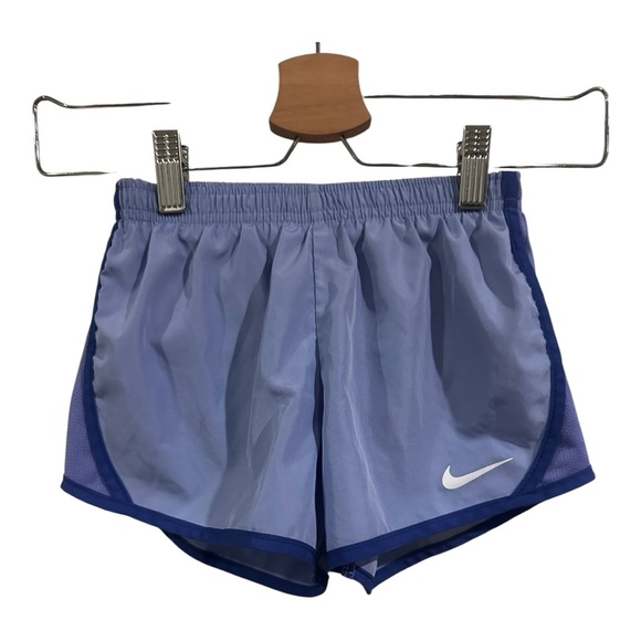 Nike Girls Purple Sports Shorts - Picture 1 of 5